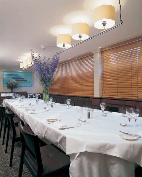 Premier Inn London Hampstead Restaurante foto